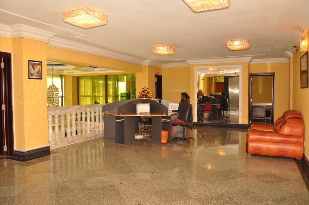 Empire Addis International Hotel ภายนอก รูปภาพ